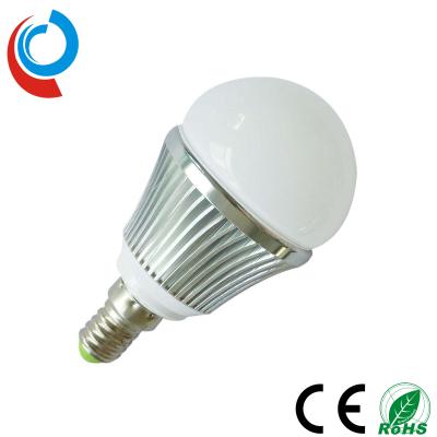 Chine le globe de 3*1Watt 230~250lm 230V A50 LED allume la base E14 pour le remplacement de la lampe 25 à incandescence à vendre