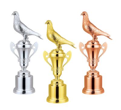 China Wholesale Sublimation Latest Europe Manufacturer Custom Pigeon Trophy Metal One Way Award Trophy for sale