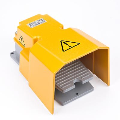 China 15A Aluminum Heavy Duty Industrial Foot Pedal Switch With Cover for sale