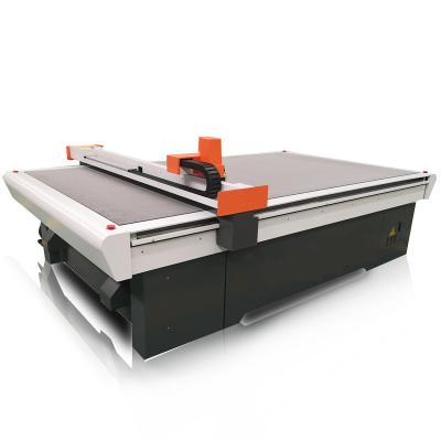 China COMPETTIVE PRICE Oscillating Knife Cutting Machine With Vacuum Worktable for sale