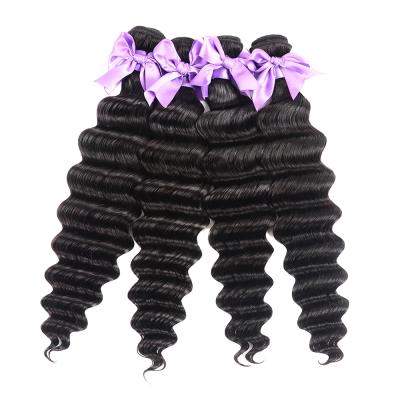 China Wholesale Water Wave Loose Hair Deep Bundles With Lace Frontal Closure, Remy Malaysian Human Hair Extension Bundles With Closure for sale