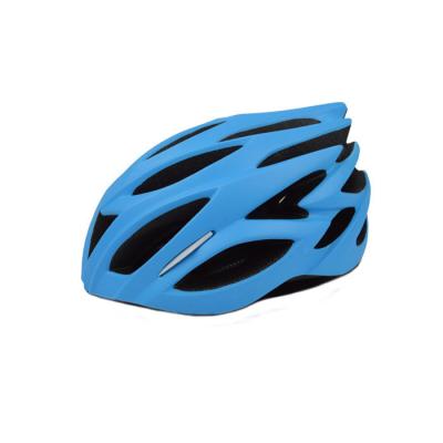 China Ultralight Integrated Bike Riding Helmets For Adult Blue 22 Holes Colored Strap Buckle for sale