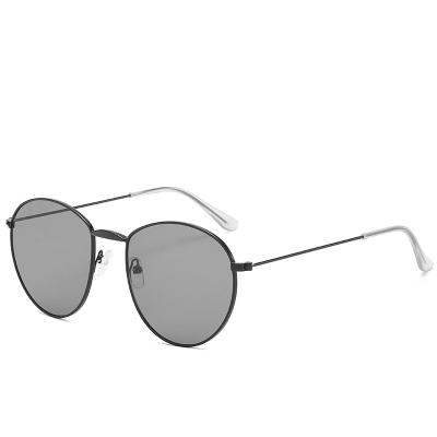 China Vintage Italy Design Metal Frame Cat 3 Pilot Oval UV400 Sunglasses Wholesale for sale