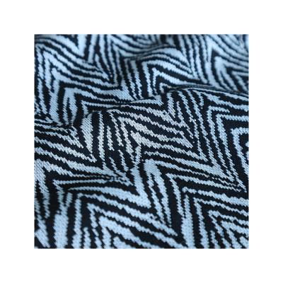 China Hot selling 100% polyester knitted jacquard knitted fabric is comfortable and durable, suitable for clothing for sale