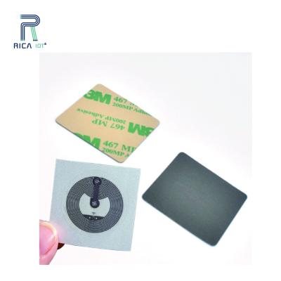 China Waterproof / Waterproof Logo Custom High Frequency 13.56 MHz NFC Smart Tag For Social Media for sale