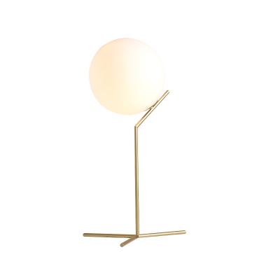 China Zhongshan Modern Decorative Modern Table Lamp Gold Lighting for sale