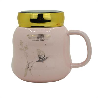 China Fashion Viable Hot Sale Creative Ceramic Cartoon Mug Cute Office Coffee Mug With Lid Travel Mirror Mug for sale