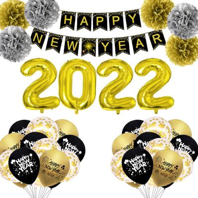 China Happy New Year 2022 Party Decor/Gifts New Year Black Gold Theme New Year Party Decoration Set 32 ​​Inch 2022 Movie Balloon New Year Flag Paper Flower Aluminum Ball for sale