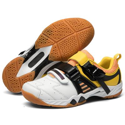 China EVA Unisex High Quality Handball Light Training Athletics Badminton Sneakers Breathable Professional Badminton Shoes for sale