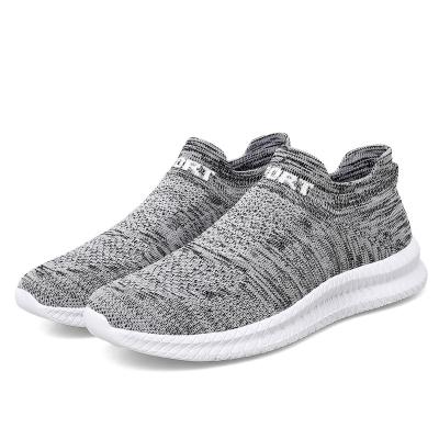 China Cushioning 2022 Newest Cheap Slip On Men Walking Style Casual Shoes with Comfortable Upper Non-slip Outsole for sale