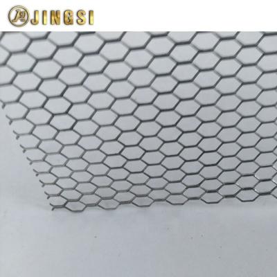 China Simultaneously Split And Stretched Small Decorative Honeycomb Expanded Steel Metal Mesh for sale