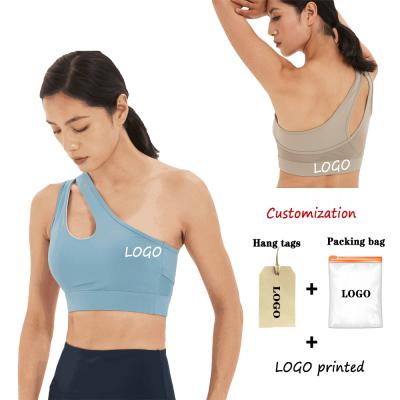 China 2021 new antibacterial sports running fitness beauty back yoga bra white sports top essential sports bra for sale