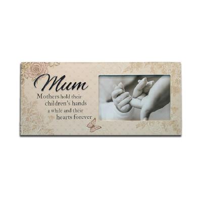 China Simple Natural Wooden Keepsake Photo Frame for sale