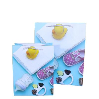 China Manufacturer Handmade Newborn Baby Shoes Party Gift Bags and Tissue Paper Bags Glitter Luxury Shopping Bags for sale