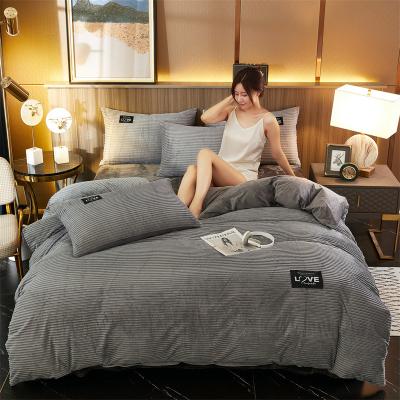 China Keep Warm Super Quality Bed Room Sheet Bedding Set Luxury For Winter for sale