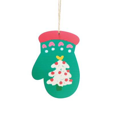 China Luxury MDF Christmas Hand Gloves Designs Hanging Ornaments for sale