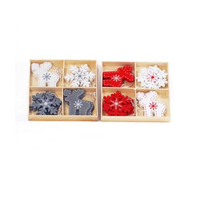 China 2022 Unique Hot Selling Wooden Christmas Tree Hanging Ornaments Wooden Box Gift Set Gifts Ideas For Christmas for sale