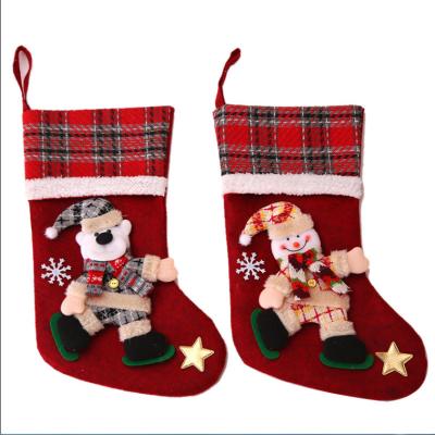 China Three-dimensional Christmas canvas dance socks old man plaid doll gift bag Christmas decorations festival decoration selection for sale