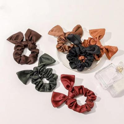 China High Quality Custom Fashion Bow Scrunchies Satin Hair Scrunchies Elastic Hair Scrunchies for sale