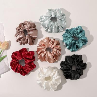 China Fashion Retractable Oversized Satin Ponytail Hair Holder Bird's Nest Scrunchies Silk Hair Accessories for sale