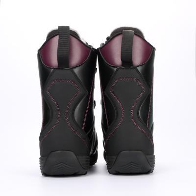 China Waterproof Newcomers Class All Winter Wholesale Ski Boots For Snowboard Boots Comfortable for sale