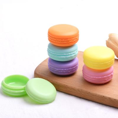 China Personal Care Round PP 10g Container Cosmetic Plastic Cream Jar Plastic Cookie Jar With Lid for sale