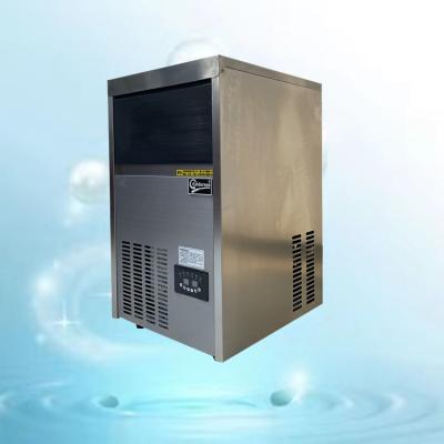 China Customized 15kg Commercial Crystal Cube Ice Maker Machine In Ice Cube Maker for sale