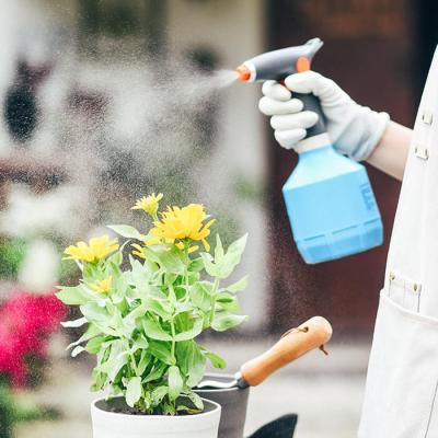 China Fine Mist To Flow Spray Bottle 2.0Ah Electric Plant Mister Spray Automatic Garden Sprayer With Adjustable Nozzle for sale