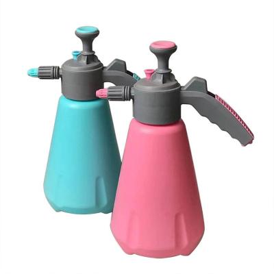 China Universal Spray Bottle Hand Pressure Pump Pressure Water Sprayers Plastic Garden Watering Can With Pressure Adjustable Spout For Plants for sale