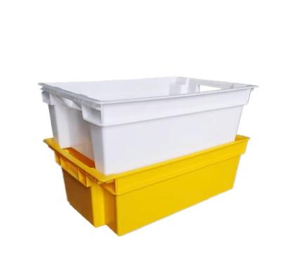 China Solid white plastic packaging box cold room food grade box plastic fruit box for sale Te koop