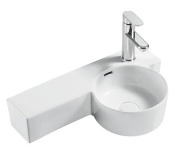 China Chaozhou Lavabo Wall Hung Ceramic Sinks Small Bathroom Modern Wholesale Modern Hung Wash Basin for sale