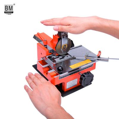 China Factory Operation Manual Easy Embossing Machine , Durable Nameplate Embosser for sale