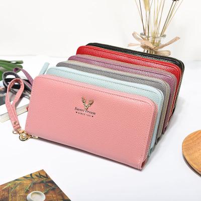 China Waterproof Korean version of the reindeer ringing handbag lady color envelope buckle small purse lady broken bag for sale