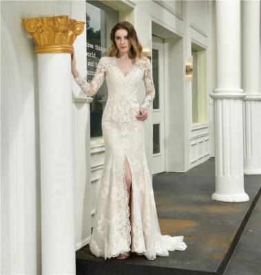 China Lady 2021 Elegant Fashion Long Sleeve Front Slit Beaded Applique Long V-Neckline New Arrival Dry Cleaning Bridal Wedding Dresses for sale