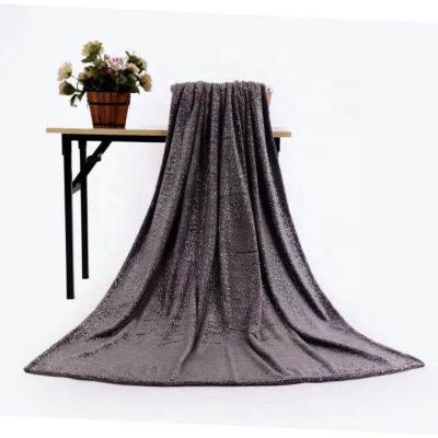 China New Arrival Excellent Quality Bedding Wholesale Shiny Soft Flannel Fleece Cheap Black Anti-pilling Blanket for sale