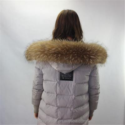 China Wholesale Fashion Trendy Raccoon Fur Trim for Hood Detachable Fur Collars for sale