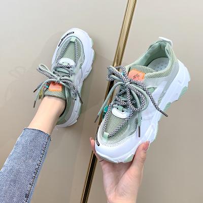 China Hot Selling 2021 Trend Fashion Light Mesh Upper Women's Casual Sports Shoes Ladies Casual Sneakers Women for sale