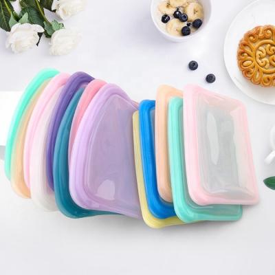 China 800 ML BPA free Reusable and Practical Silicone Food Bag for Eco-Friendly Food Storage for sale