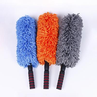 China Customized Round Cleaning Telescoping Handle Car Wash Brush Automotive Care Cleaner for sale