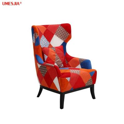 China Classic Modern Luxury Modern Leisure Classic Chaise Lounge Furniture Lounge Chair Patchwork Armchair Wood Legs for sale