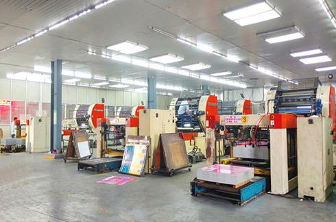 Verified China supplier - Foshan Dekai Iron-Printing & Tinbox-Making Co., Ltd.