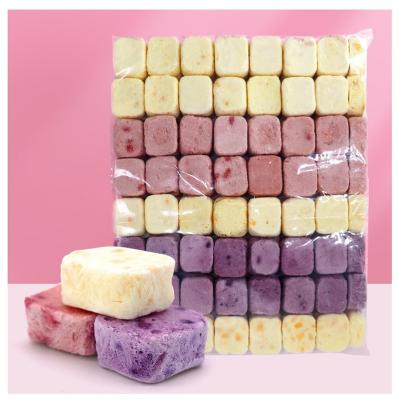 China Dry 2020 Best Selling Dry Melts Mango Kiwi Fruit Pineapple Strawberry Blueberry Original Freeze Dried Yogurt Block for sale