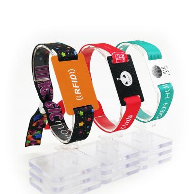 China Access Control Wristband Fabric 13.56MHZ Tag UHF NFC RFID Wearing Woven Wristband for sale