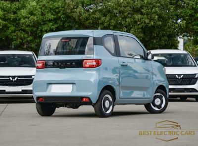 China Twee-deurs vierzits Wuling Mini EV-fosfaatbatterij Pure elektrische auto Te koop