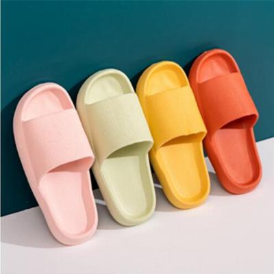 China Anti-odor Spring New Product Couples Models Non-Slip Male And Female Soft Bottom Beach Slippers Large Women's Sandals Recreational Slippers for sale