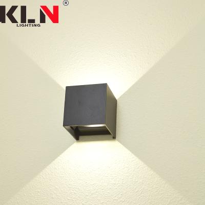 China Modern Modern Cubic Wall Mount LED Square Lamp Indoor Wall Sconce Light for sale