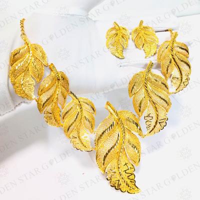 China FASHIONABLE Amazon Hot Sale Dubai Gold Color Plated Jewelry Set Women Set Gold Color Jewelry for sale