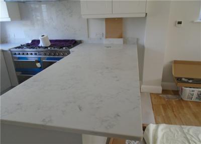 China Commercial Custom Engineered Quartz Table Top with Natural Quartz Stone Slab for sale