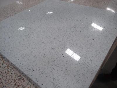 China Green Building Material Wall Panel Quartz Wall Tiles For Hotel / Restaurant Projects for sale