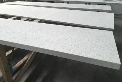 China Engineered Quartz Solid Surface Quartz Rocks Floor Tiles Building Material Nougat White for sale